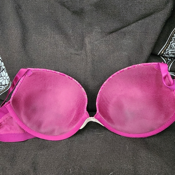 Victoria's Secret PLUNGE 36C - Picture 4 of 7